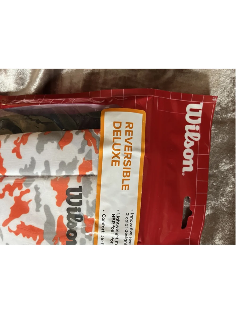 1 PAIR OF WILSON CAMO REVERSIBLE DELUXE STANDARD JUNIOR KNEE PADS VOLLEBYALL NEW